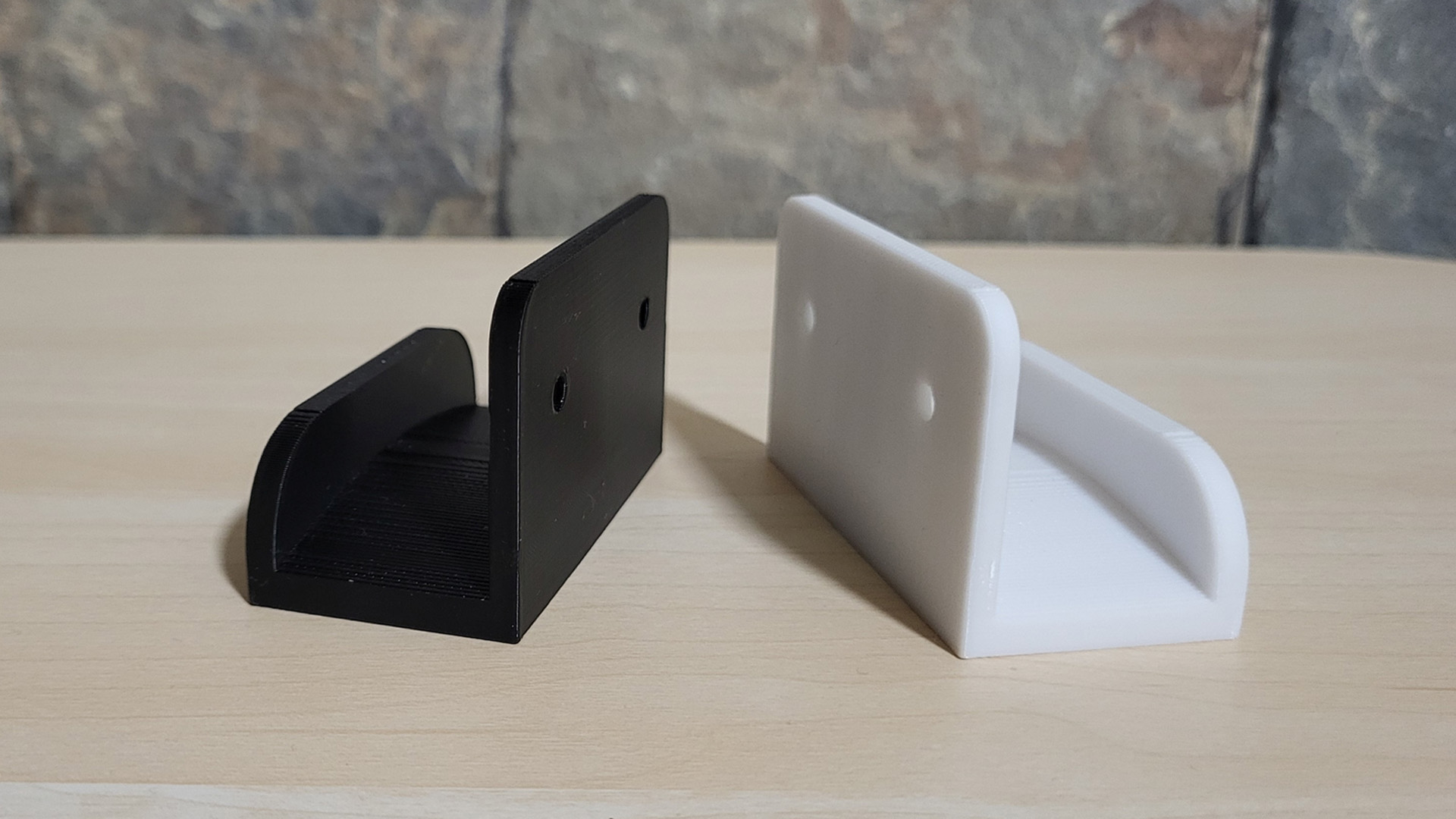 3D nyomtatott falra fúrható akasztó