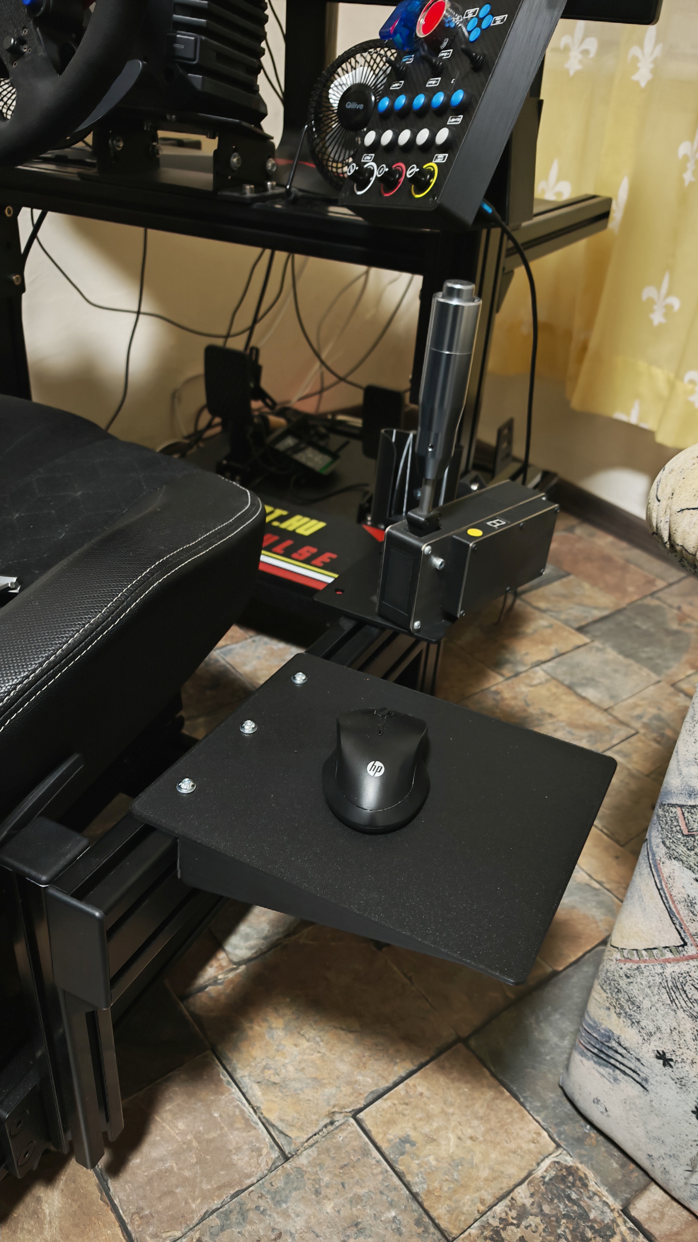 3D nyomtatott egérpad aluprofil vázra