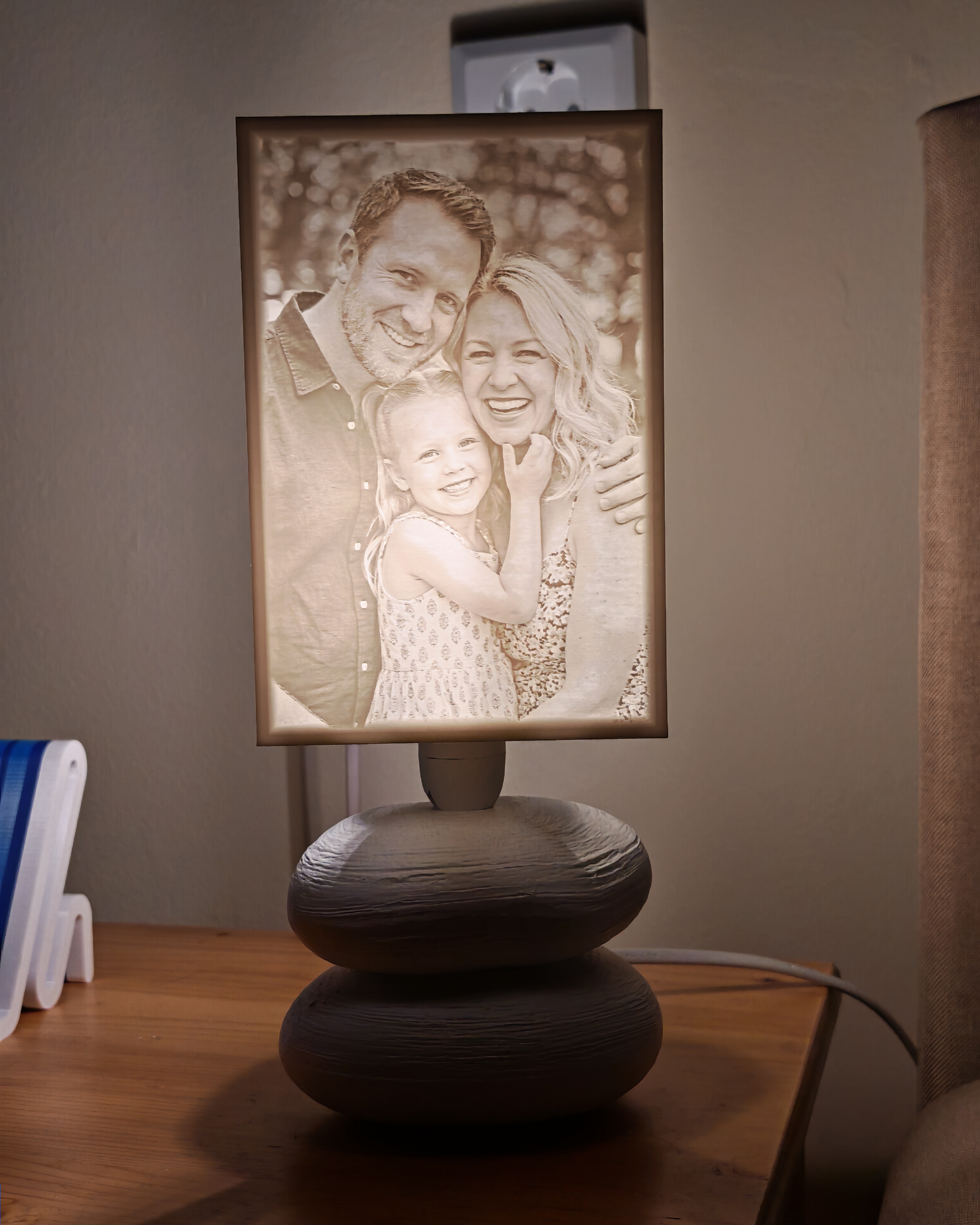 3D nyomtatott litophane kép éjjeli lámpára