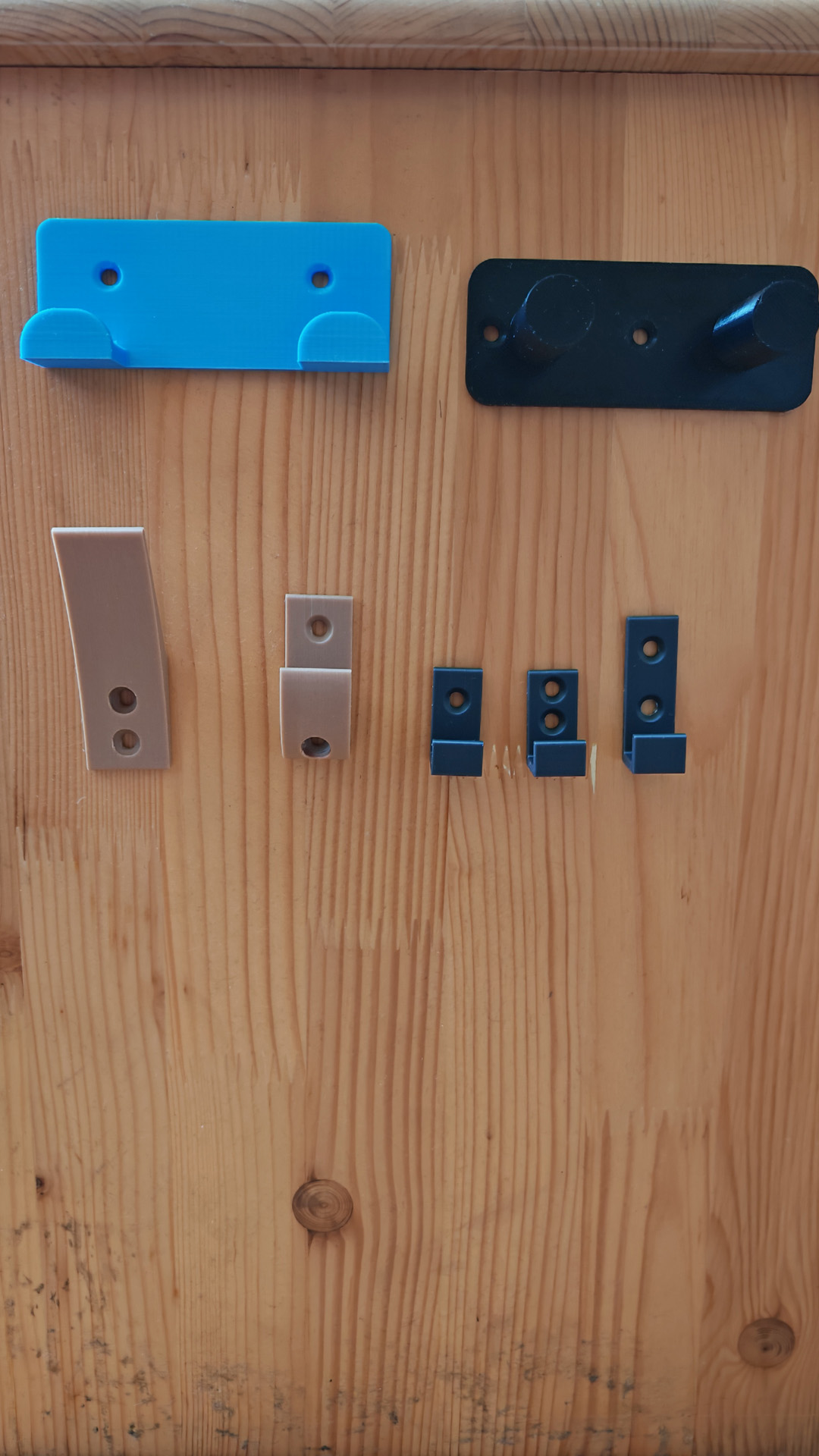 3D nyomtatott praktikus akasztók